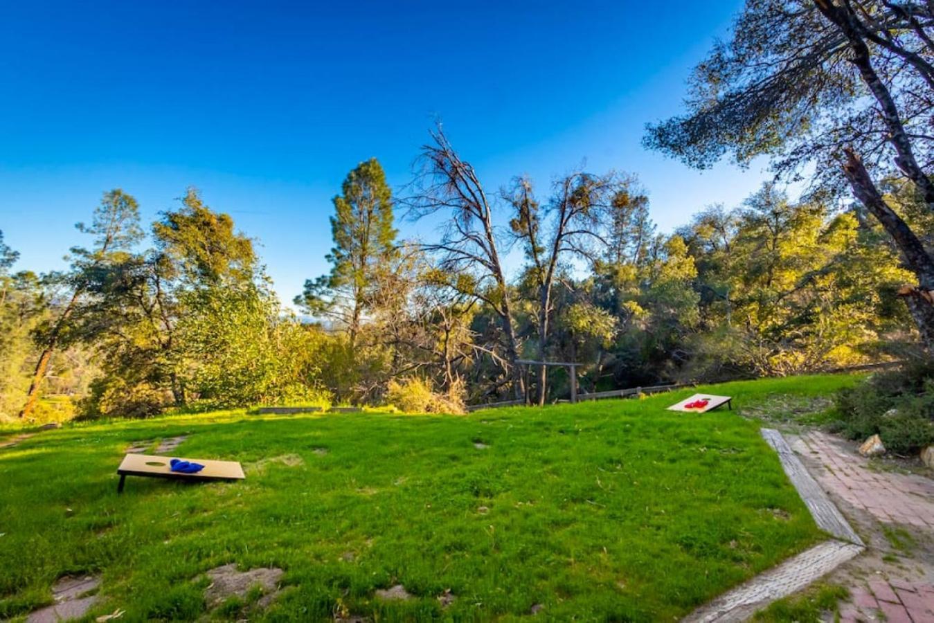 Sierra Vista Lookout Lodge With Creek, Waterfall And Waterholes, Minutes From Bass Lake And Yosemite South Gate North Fork Exteriér fotografie