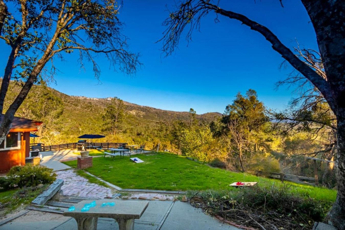 Sierra Vista Lookout Lodge With Creek, Waterfall And Waterholes, Minutes From Bass Lake And Yosemite South Gate North Fork Exteriér fotografie
